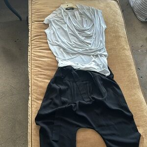 Club Monaco New Silky smooth Asymmetrical Top Tee Blouse Drop sleeve Pastel blue